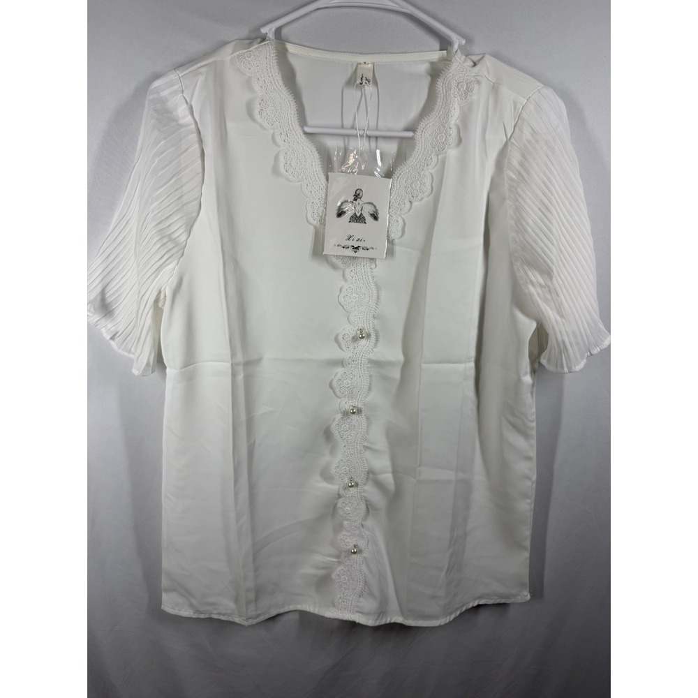 Li xi White Lace Trim Blouse Pearl Accent Pleated Flutter Sleeve V-Neck Leg